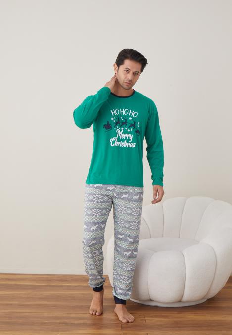 Pijama barbati Craciun "HO HO " maneca lunga ,pantaloni lungi,Culoare Verde, Engros
